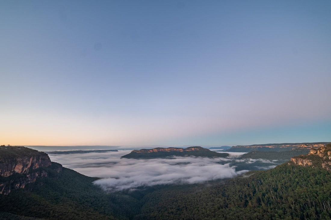 Mount Solitary by Kedumba Pass